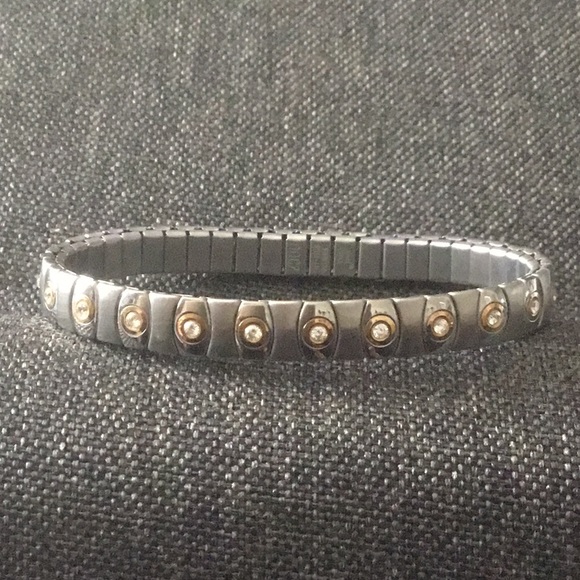 Steel by Design stretch bracelet - Picture 1 of 3